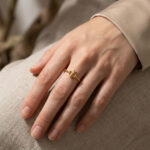 Chic Bee Ring - Image 2